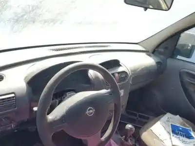 Veículo de Sucata opel combo familiar do ano 2005 alimentado z13dt