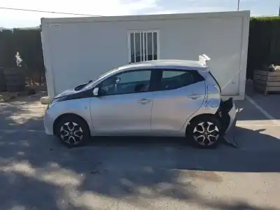 Здавання транспортного засобу TOYOTA AYGO x-cite року 2019 потужний 1KR Здавання транспортного засобу TOYOTA AYGO x-cite року 2019 потужний 1KR