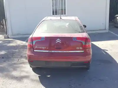 Véhicule à la ferraille citroen c5 berlina attraction de l'année 2007 alimenté 9hz