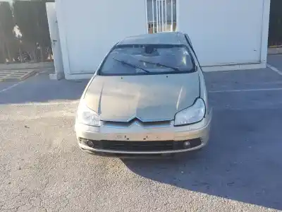Scrapping Vehicle citroen c5 berlina premier (e) of the year 2005 powered rhr
