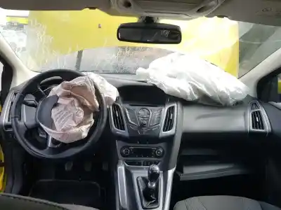 Scrapping Vehicle ford focus turn. (cb8) titanium of the year 2011 powered t1db