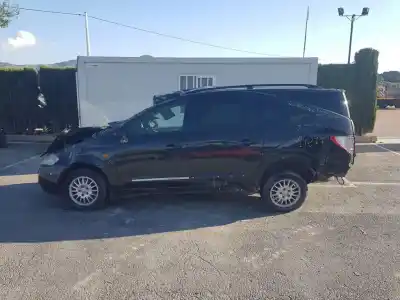 Здавання транспортного засобу SSANGYONG RODIUS Xdi року 2012 потужний 665926
