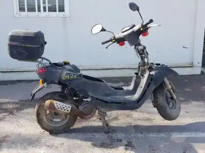 Scrapping Vehicle peugeot trekker / tkr tkr´´streetboard´´ of the year 2000 powered 