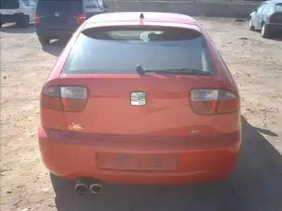 Vehículo de desguace seat                                               leon                                                                                                                                                                                                                                                       1.9 tdi fr -arl                                                                                                                                                                                                                                            del año 2003 con motor arl