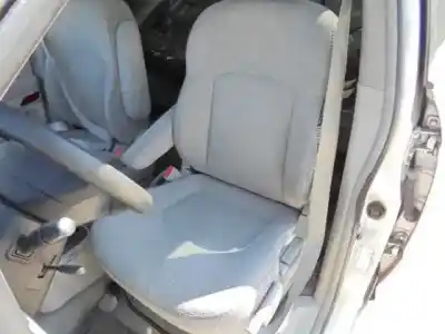 Sloopvoertuig hyundai trajet 2.0 crdi van het jaar 2004 aangedreven d4ea