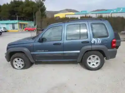 Sloopvoertuig jeep cherokee (kj) 2.5 crd limited van het jaar 2002 aangedreven 99b