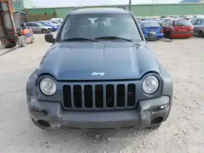 Sloopvoertuig jeep cherokee (kj) 2.5 crd limited van het jaar 2002 aangedreven 99b