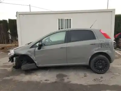 Здавання транспортного засобу FIAT                                               GRANDE PUNTO (199)                                                                                                                                                                                                                                         1.4 16V Dynamic (01.2007->) року 2009 потужний 199A6000