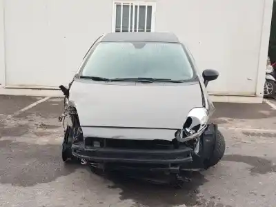 Здавання транспортного засобу fiat grande punto (199) 1.4 16v dynamic (01.2007->) року 2009 потужний 199a6000