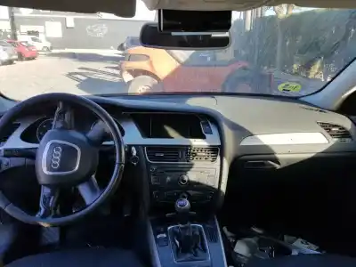 Veicolo di demolizione audi a4 berlina (b8) básico dell'anno 2008 alimentato cag