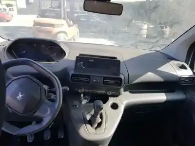 Veículo de Sucata peugeot rifter acristalada do ano 2021 alimentado yh01