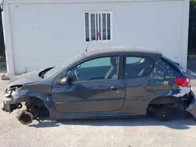 Scrapping Vehicle peugeot 206+ básico of the year 2011 powered hf01