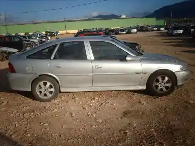 Hurda Aracı opel vectra b berlina 2.0 dti yılın 2000 güçlü y20dth