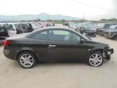 Veículo de Sucata renault megane ii coupe authentique do ano 2004 alimentado k4mt760