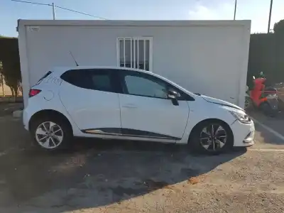Veicolo di demolizione renault clio iv authentique dell'anno 2017 alimentato d4fd740
