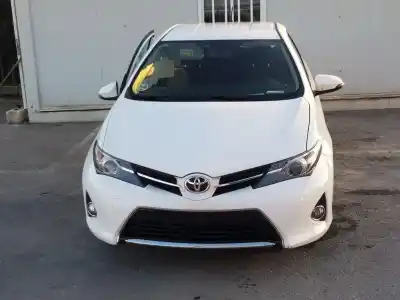 Scrapping Vehicle toyota auris active of the year 2015 powered 1nd