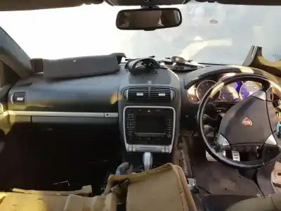 Здавання транспортного засобу porsche cayenne (typ 9pa) turbo року 2004 потужний m4850
