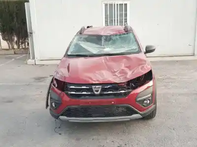 Veículo de Sucata dacia sandero stepway do ano 2021 alimentado h4df4