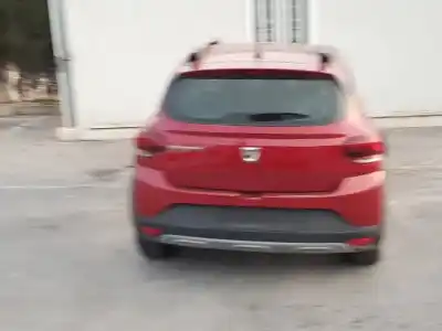 Veículo de Sucata dacia sandero stepway do ano 2021 alimentado h4df4