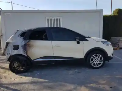 Veículo de Sucata renault captur life do ano 2014 alimentado h4b400