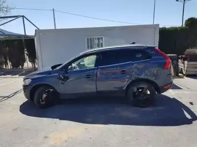 Veicolo di demolizione VOLVO XC60 Kinetic AWD dell'anno 2009 alimentato D5244T14