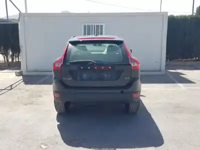 Veículo de Sucata volvo xc60 kinetic drive do ano 2012 alimentado d5204t3