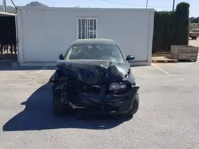 Veículo de Sucata bmw serie 1 berlina (e81/e87) 118d do ano 2007 alimentado n47d20a