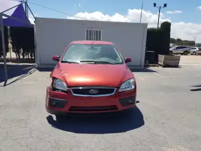 Veículo de Sucata ford focus berlina (cap) ambiente (d) do ano 2006 alimentado kkda