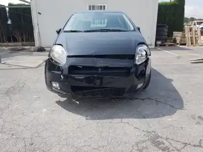 Veicolo di demolizione fiat grande punto (199) 1.4 16v dynamic (01.2007->) dell'anno 2007 alimentato 199a6000