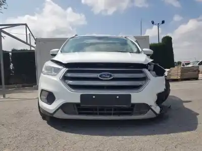 Здавання транспортного засобу ford kuga (cbs) titanium року 2019 потужний bnmc