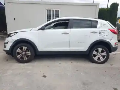 Veículo de Sucata KIA SPORTAGE Drive 4x2 do ano 2011 alimentado G4FD