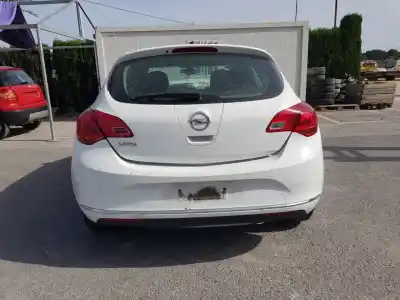 Veicolo di demolizione opel astra j lim. cosmo dell'anno 2014 alimentato a16xer