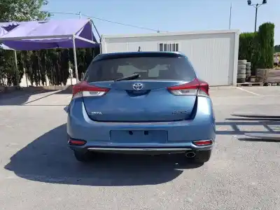 Verschrottungsfahrzeug toyota auris active des jahres 2015 angetrieben 8nr