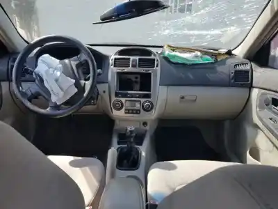 Sloopvoertuig kia cerato 2.0 lx crdi familiar van het jaar 2006 aangedreven d4ea