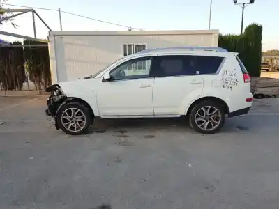 Vehicul casat CITROEN C-CROSSER XTR al anului 2011 alimentat 4HK