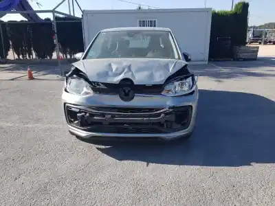 Veicolo di demolizione volkswagen up (122) high up  bmt dell'anno 2021 alimentato chya