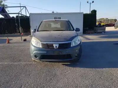 Veículo de Sucata dacia sandero básico do ano 2009 alimentado 