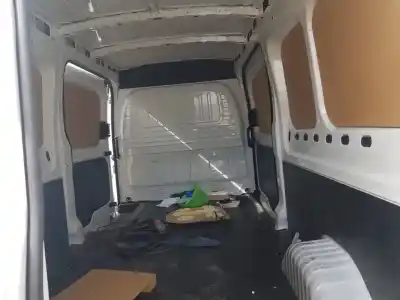 Veicolo di demolizione maxus e-deliver 9 l2 h1 dell'anno 2022 alimentato tz220xs001