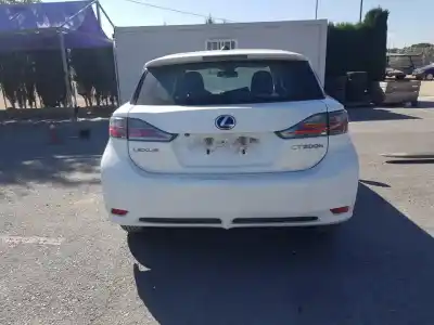 Scrapping Vehicle lexus ct 200h of the year 2011 powered 2zr