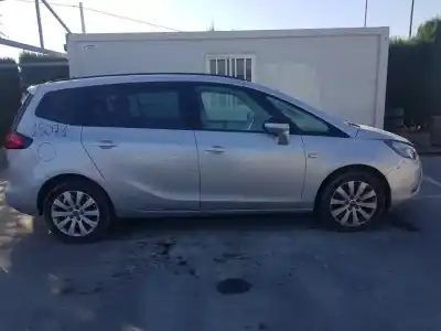 Veículo de Sucata opel zafira tourer expression do ano 2015 alimentado a20dt
