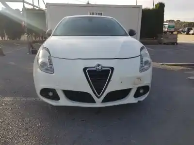 Здавання транспортного засобу alfa romeo giulietta (191) distinctive року 2013 потужний 940a3000