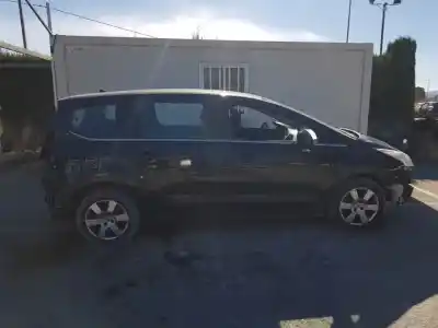 Veículo de Sucata peugeot 5008 active do ano 2011 alimentado 9h05