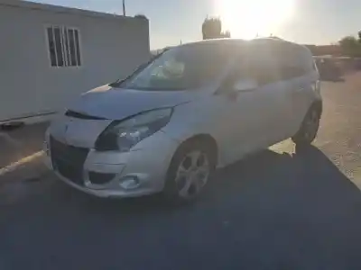 Здавання транспортного засобу renault scenic iii dynamique року 2011 потужний k9k836