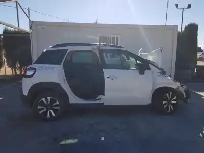 Sloopvoertuig citroen c3 aircross feel van het jaar 2020 aangedreven yh01