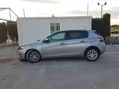 Veicolo di demolizione peugeot 308 active bussines dell'anno 2020 alimentato yh01