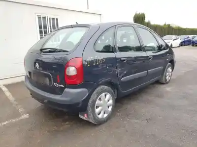 Sloopvoertuig citroen xsara picasso 1.6 16v exclusive van het jaar 2001 aangedreven nfv