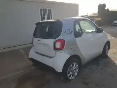 Veicolo di demolizione smart fortwo coupe electric drive / eq pull&bear (453.391) dell'anno 2019 alimentato 5al60