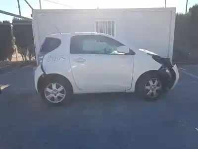Veículo de Sucata toyota iq básico do ano 2010 alimentado 1kr