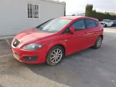 Vehículo de desguace SEAT LEON (1P1) Reference del año 2010 con motor CAYC