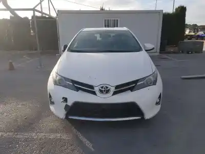 Scrapping Vehicle toyota auris active of the year 2013 powered 1ad